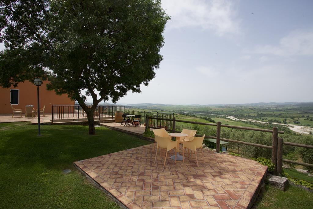 Bio Agriturismo Il Torrione Saturnia Εξωτερικό φωτογραφία